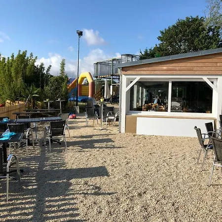 Le Domaine De La Carperie Hotel *